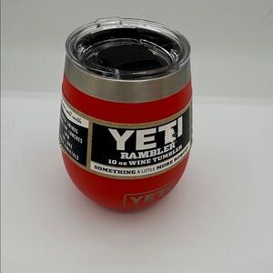 NEW YETI Rambler Stainless Steel Insulated Wine Tumbler Lid 10oz Canyon Red